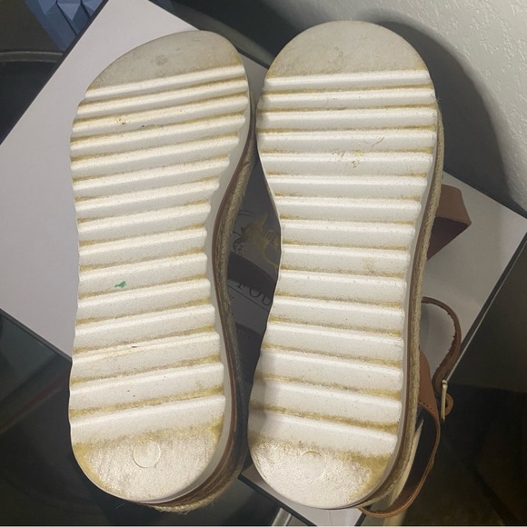 EUC/LIKE NEW Coach and Four Banno Cork Wedge Sandals in Luggage/Gold - Size 7 - Picture 10 of 11